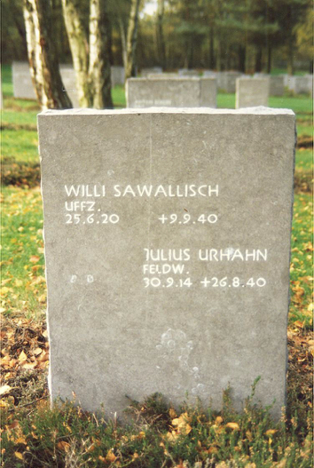 4 26.08.40 He 111P Wnr.2124 Crew grave