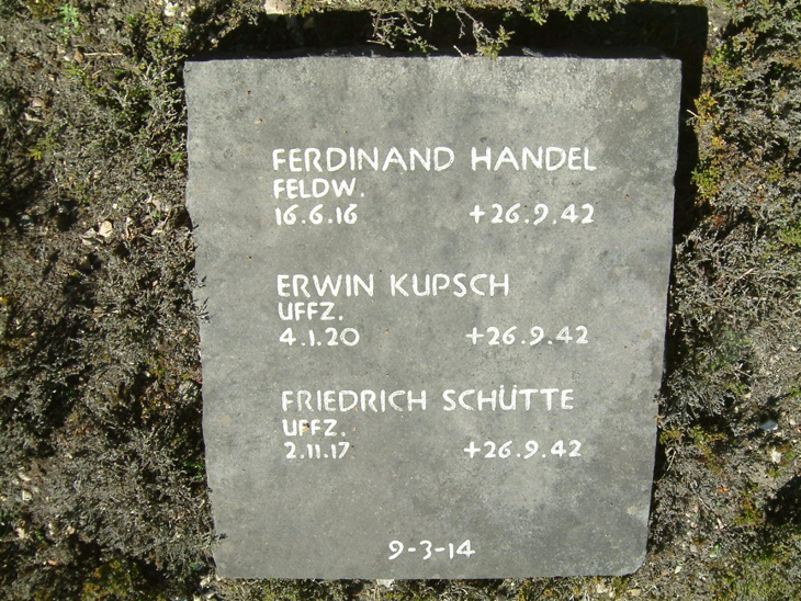 (4) Handel crew grave (Forscher)