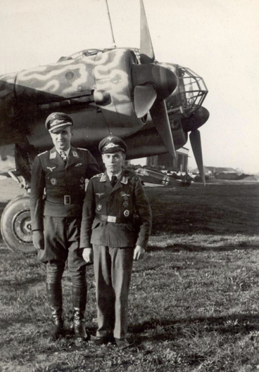 (1) Major Hellmuth Orlowski &#38; Ofw Albert Kelbch x3