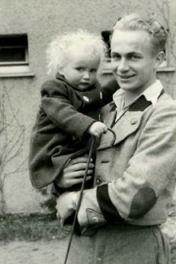 Wolf &#38; daughter 2