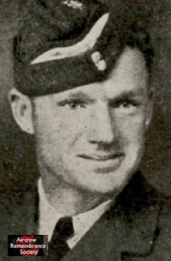 75-squadron-stirling-bf506-aa-p-flight-sergeant-cobb002crnzaf.