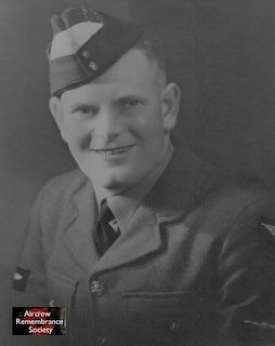 75-squadron-stirling-bf506-aa-p-sergeant-frank-upton002crnzaf