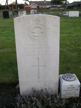 whitlock-97-squadron-lincoln-re373