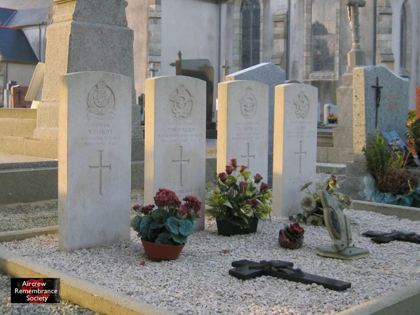 ploudaniel-churchyard-crew-web