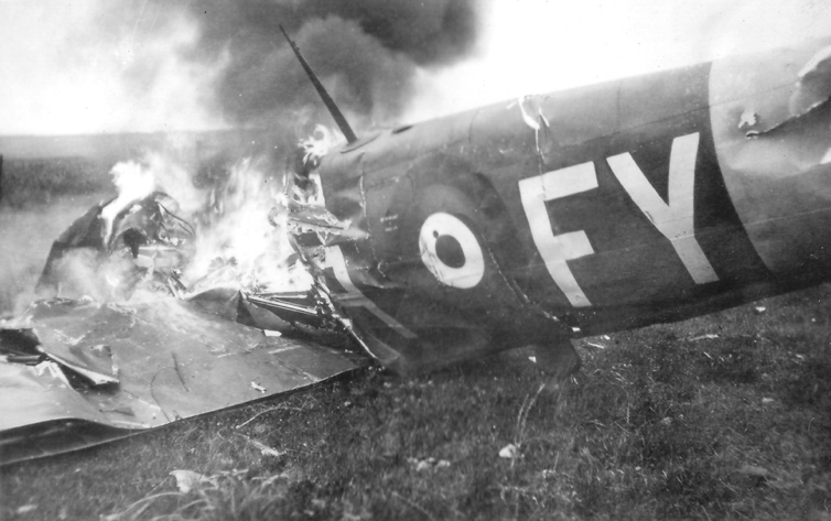 (7) 24.06.41 No.611 Sqdn Spitfire R7349